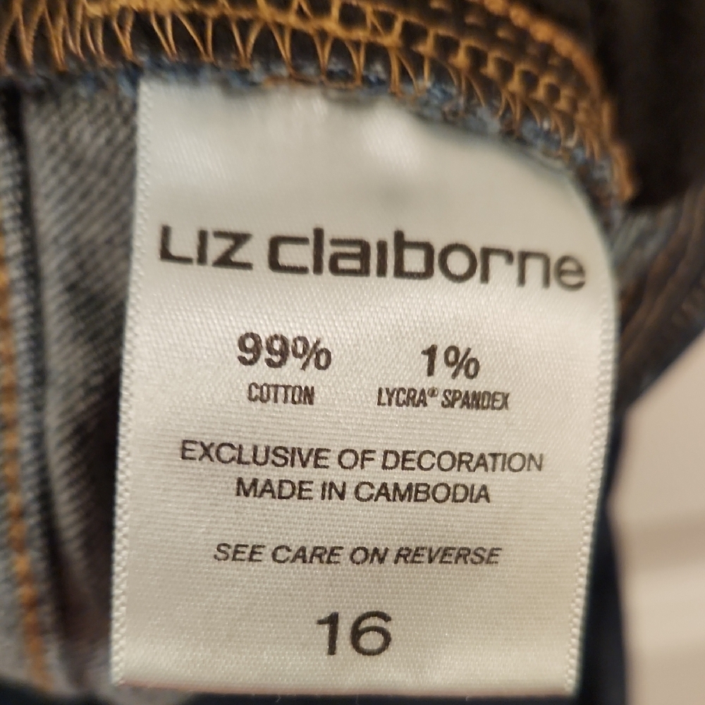 Liz Claiborne Blue Straight Leg Jeans Classic Fit - Picture 4 of 4